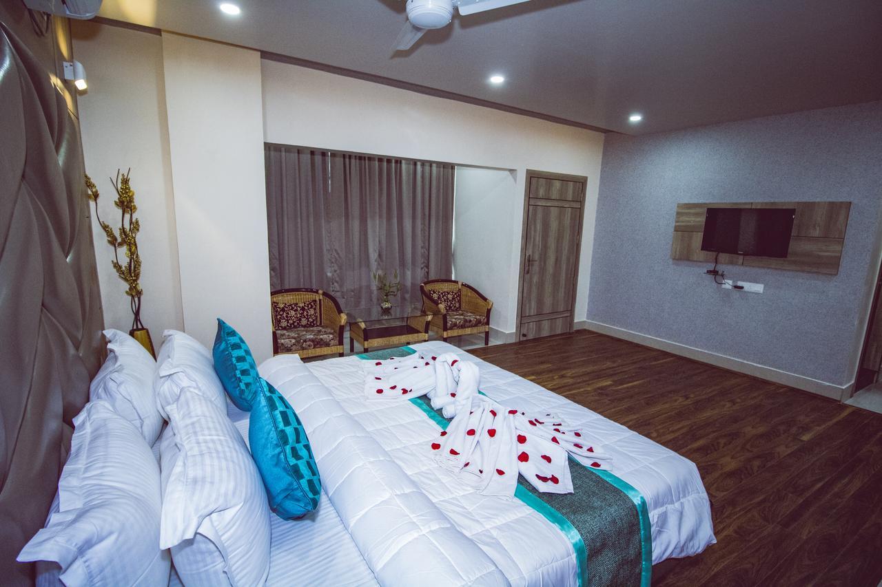 Hotel Welkin Residency Tezpur エクステリア 写真